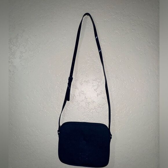 Michael Kors Mono Embossed Neoprene iPad Crossbody Purse Bag
Padded blue - Picture 5 of 16